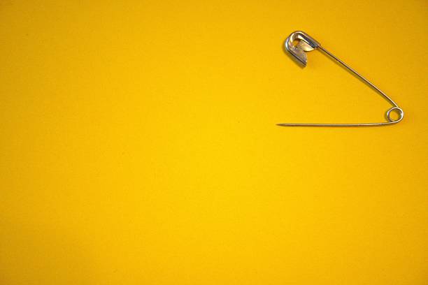 Ear acupuncture can be used to treat and prevent diseases of the body and organs by stimulating specific points on the ear with appropriate needles or stimulating materials. Ear acupuncture has been used to treat diseases in China for thousands of years, as recorded in many ancient medical texts.In addition, the ear is also a part of the diagnosis of certain diseases. In addition, folk medicine passed down among rural Chinese people uses various materials to stimulate the ear to treat diseases, such as acupuncture, moxibustion, massage, and herbal pastes on points on the ear, including ear acupuncture to treat tinnitus.