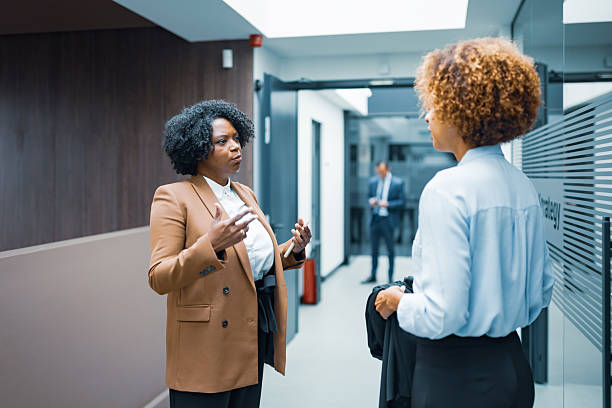 istock Business Conversation in Modern Office 2253646805