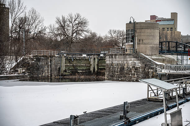istock Lock of Lachine Canal 2253703594