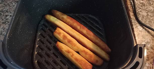 istock Cornbread In The Air Fryer 2253715488