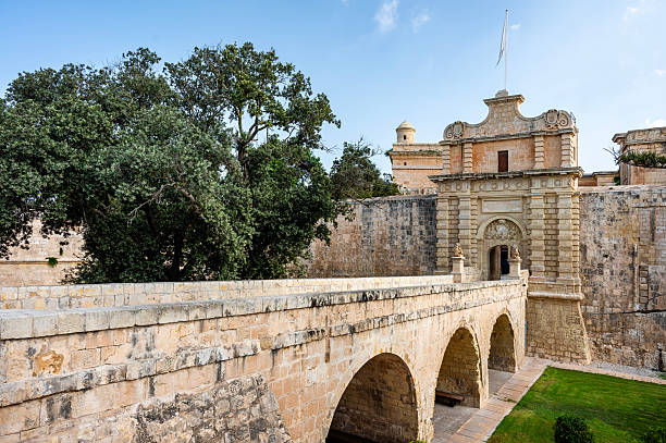 istock City Gate in Mdina, Malta 2253783245