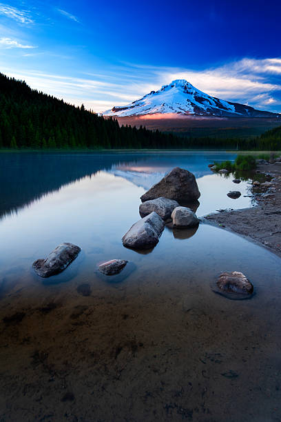 istock Mount Hood, Oregon, USA 2253883057