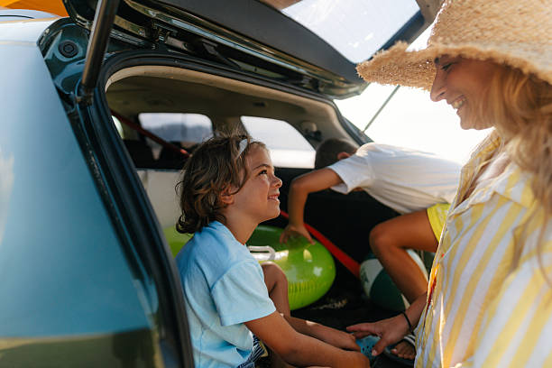 istock Road trip to a perfect beach! 2253908296