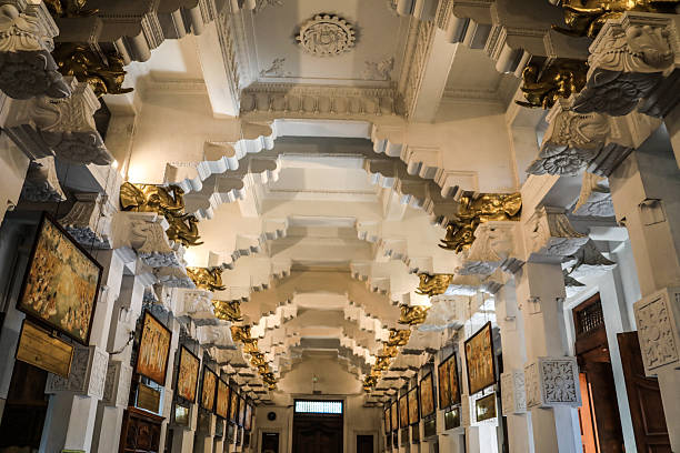 Exquisite ancient Buddhist temple corridors