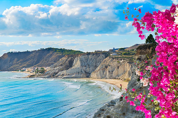 istock Scala dei Turchi, Sicily Island 2254146585