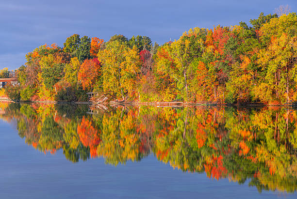 istock Amazing Autumn colors reflected in tranquil waters. 2254190563