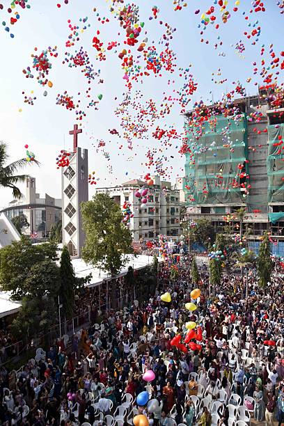 istock WELCOMING THE NEW YEAR !! 2254248668