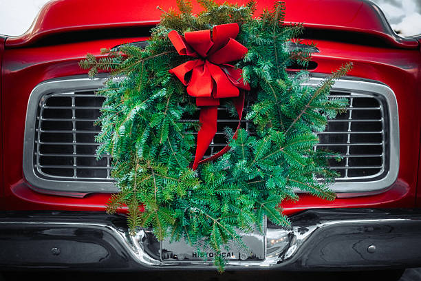 istock Christmas Truck 2254309971