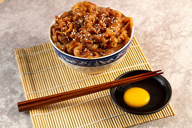 istock apanese gyudon beef bowl 2254357423