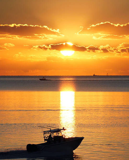 istock Sunrise on the Atlantic Ocean 2254368323