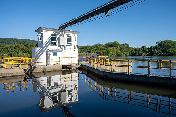 Erie Canal Lock 13 over scenic Mohawk River, Fultonville, NY, USA