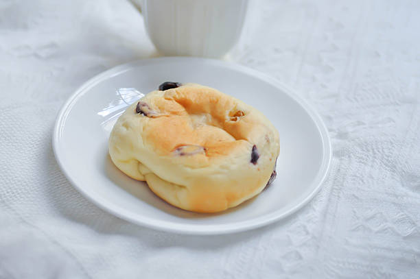 bread, bun or cranberry bread or cranberry bun for serve