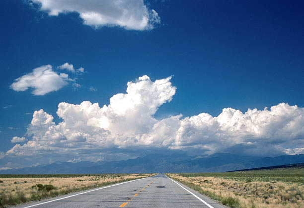 istock Colorado - Approaching Great Sand Dunes NP - 1990 2254501854