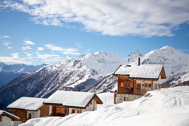 istock A day in Lauchernalp 2254518664