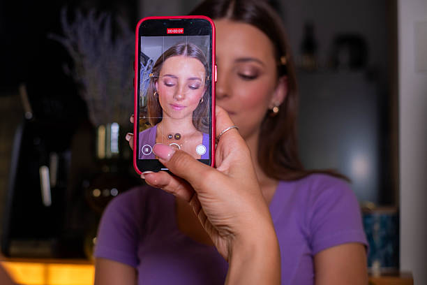 istock Woman recording makeup tutorial video for social media 2254605581