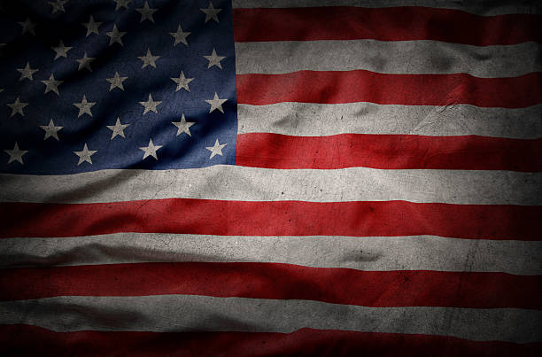 istock Grunge American flag 2254803001