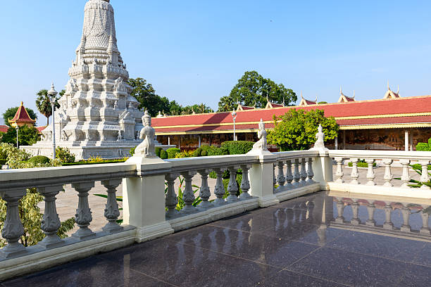 Vientiane, Laos: presidential Palace of Laos, former palace of the monarchs of Laos and later of the French governor, Beaux-Arts style. Junction of Lane Xang Avenue and Settathirath Road.
