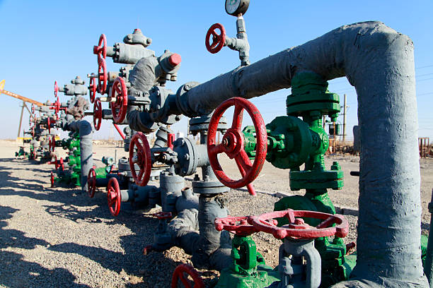 istock The pipe and valve oil fields 2254872943