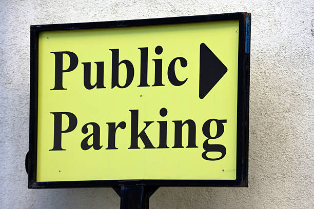 Public Parking sign indicating public parking area