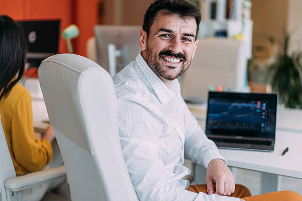 istock Business people working at a modern office. 2255145983