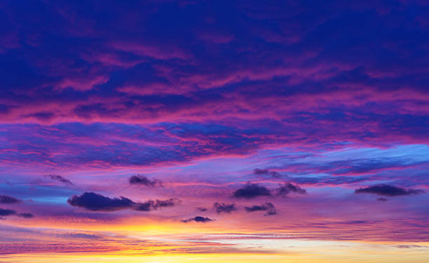 istock Scenics Dawn Sky Only Weather 2255378160