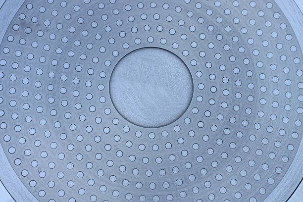 Brushed aluminum with bright highlights