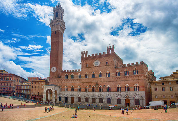Piazza del Campo, featuring the Palazzo Pubblico and the Torre del Mangia, in Siena, Tuscany, Italy