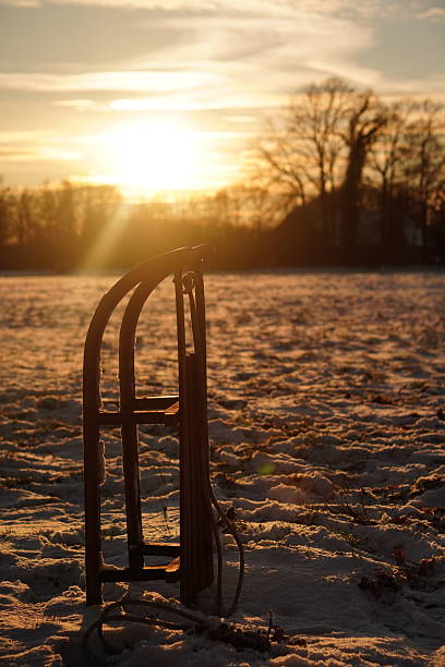 No matter whether you prefer to relax in a lounge chair on a sun terrace, letting the warm sun rays caress you or go full speed ahead off-piste kicking up spray – you will feel like hollering with joy. The Swiss winter will recharge your batteries and give you unforgettable experiences with family or friends. Find all the inspiration or advice you need.