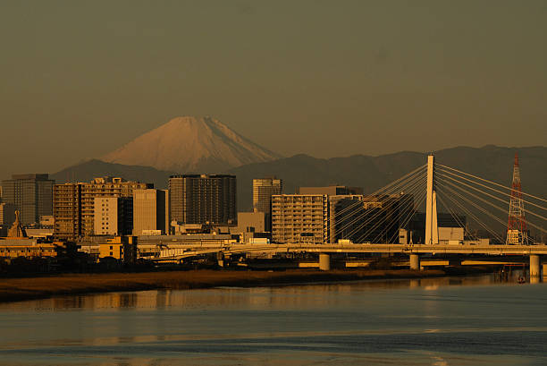 Morning glow with Mount Fuji visible behind Yokohama
