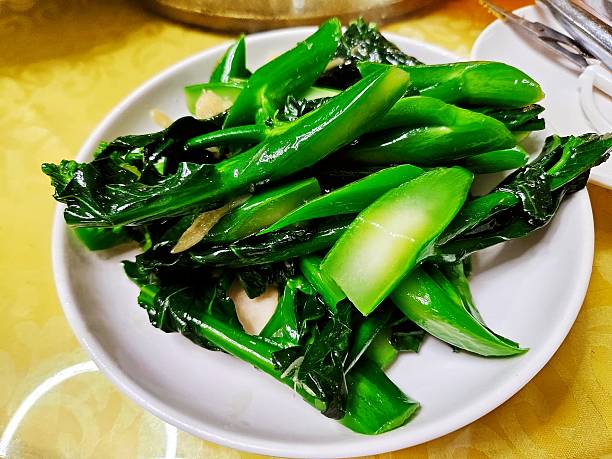 Stir-fried Chinese Kale with Ginger Juice