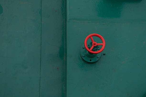 Steering wheel for the valve