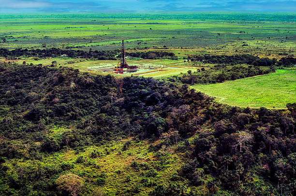 Oil field in VenezuelaIt holds the world's largest proven oil reserves, estimated at approximately 303 billion barrels.