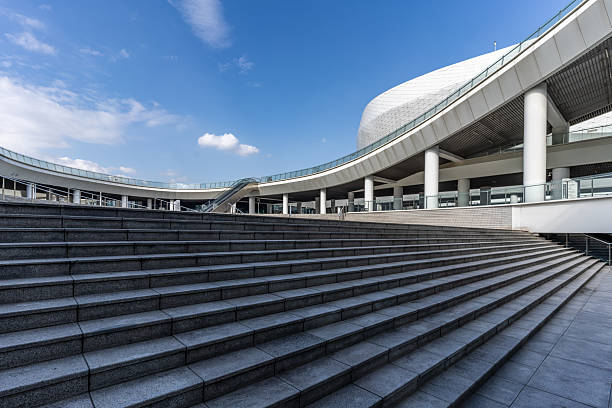 The steps and buildings of the stone slab squareJinjiang Mass Park SquareNo. 120 Shuanglong Road, Jinjiang City, Quanzhou City, Fujian Province