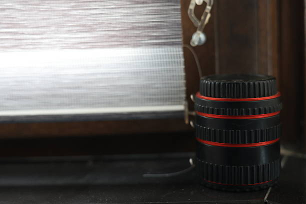 Photo lens extender for macro photography, photographer tool