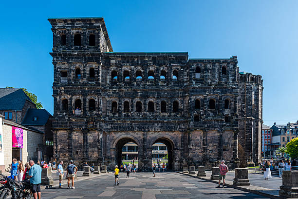 Trier, Deutschland - 10. August 2025: Porta Nigra city gate in Trier. UNESCO World Heritage Site.