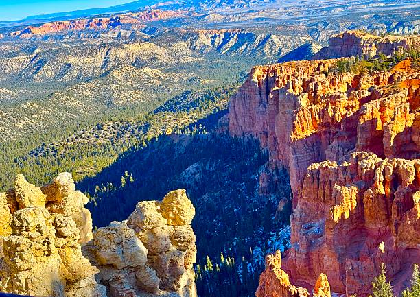 Famous for hoodoos, spires of rock, and a massive natural amphitheater in a plateau.