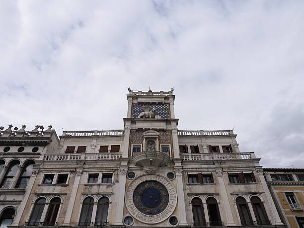 istock Torre dell'Orologio 2256822388