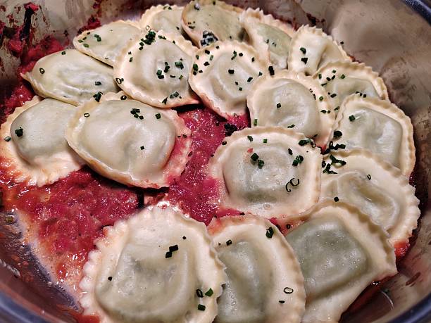 Cheese and Spinach Ravioli in Tomato Sauce