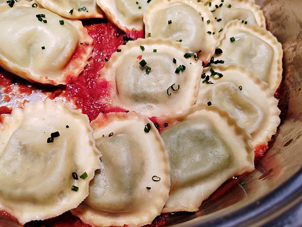 Cheese and Spinach Ravioli in Tomato Sauce