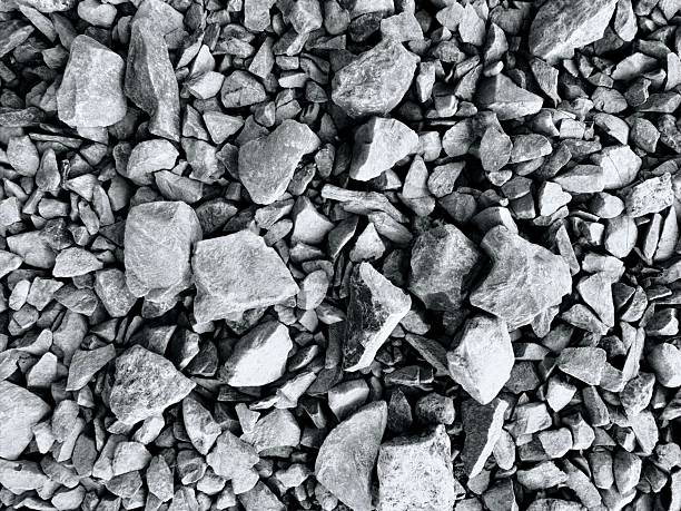 Gravel/ Crushed stone/  Stone chips