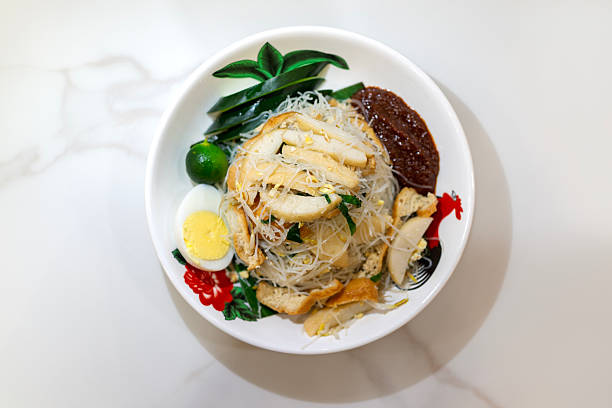 Malaysian Rice Vermicelli Noodles with Fishcake, Egg and Sambal