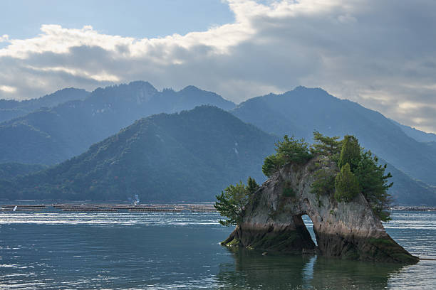 [Hiroshima] Hanaguri Island with Itsukushima in the background.