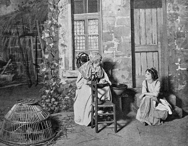 istock Tessandier as Martril, D'Arcyile as Mette, Les Antibel (Play) 2257233535