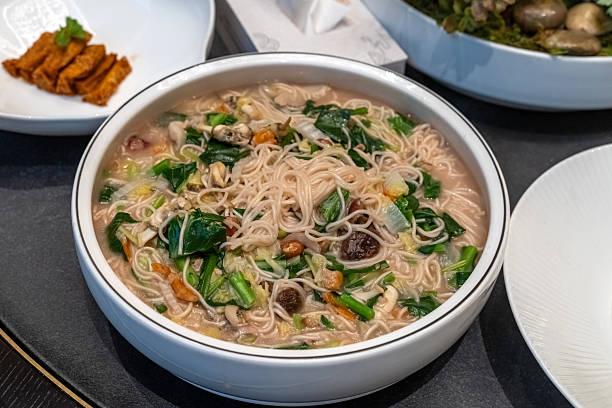Chinese style noodles with seasoning