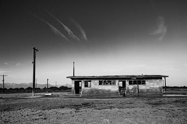 istock Salton Sea - Abandoned Property 2257493168
