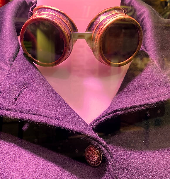 Unusual eyewear
