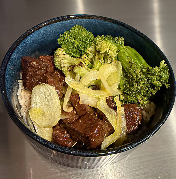 Steak bowl dinner