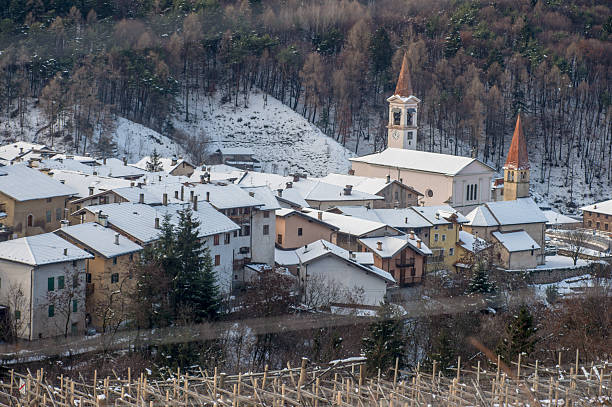 Snowfall in Trentino . Piana Rotaliana, Mezzolombardo, Mezzocorona, Faedo , San Michele. Andalo , Molveno , Paganella , Fai della Paganella, Faedo . Dolomiti di Brenta, Adige Valley , Valle dell'Adige