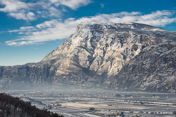 Snowfall in Trentino . Piana Rotaliana, Mezzolombardo, Mezzocorona, Faedo , San Michele. Andalo , Molveno , Paganella , Fai della Paganella, Faedo . Dolomiti di Brenta, Adige Valley , Valle dell'Adige