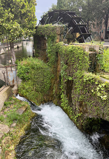 Watermill in Isle sur la Sorgue